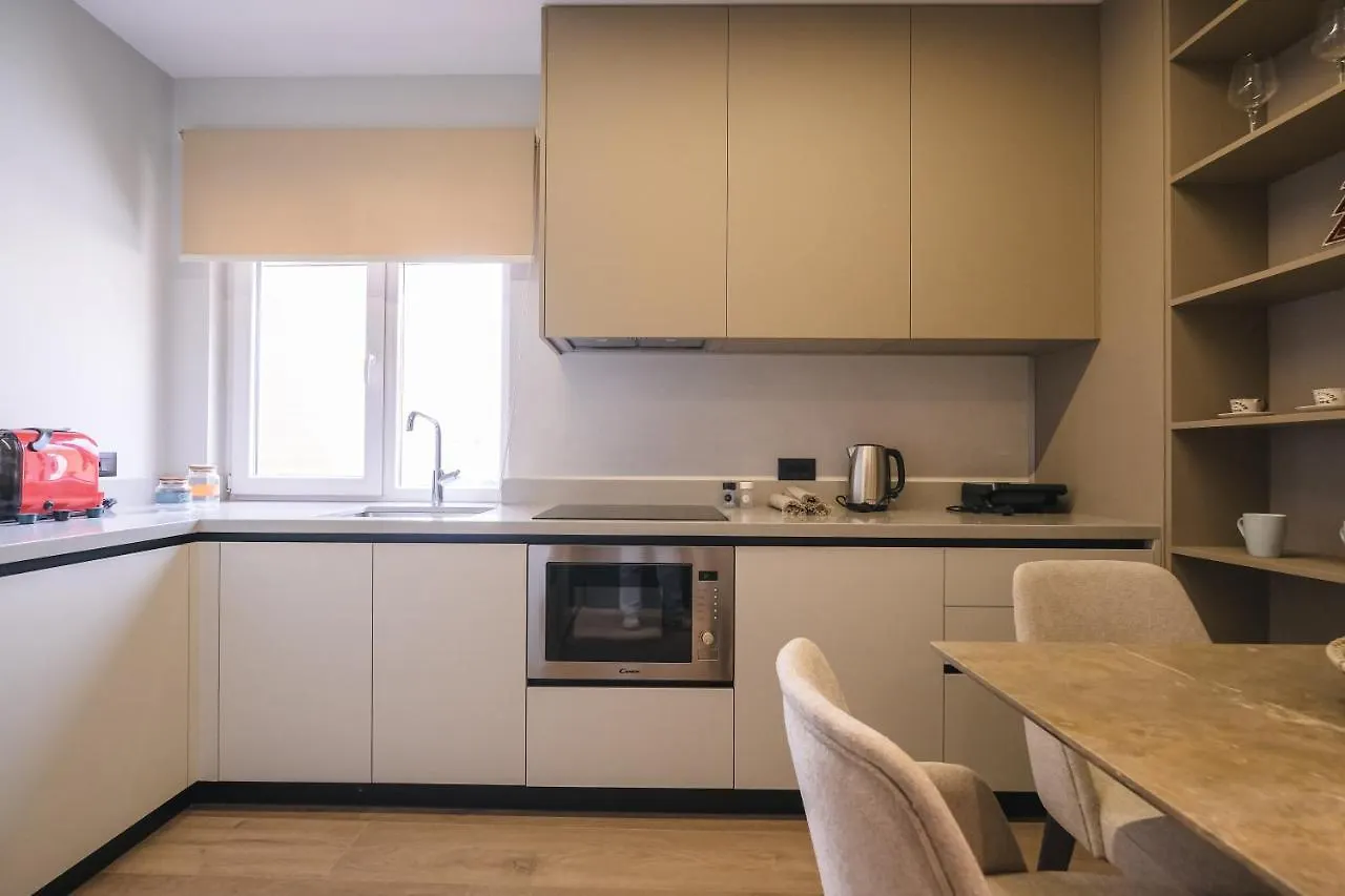 Two Steps Apartments تيرانا ألبانيا
