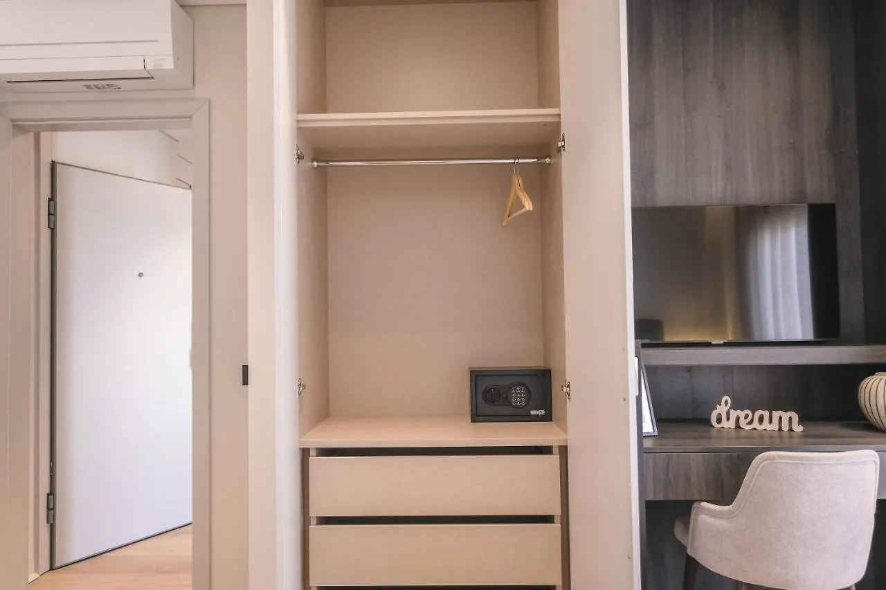 Two Steps Apartments تيرانا ألبانيا